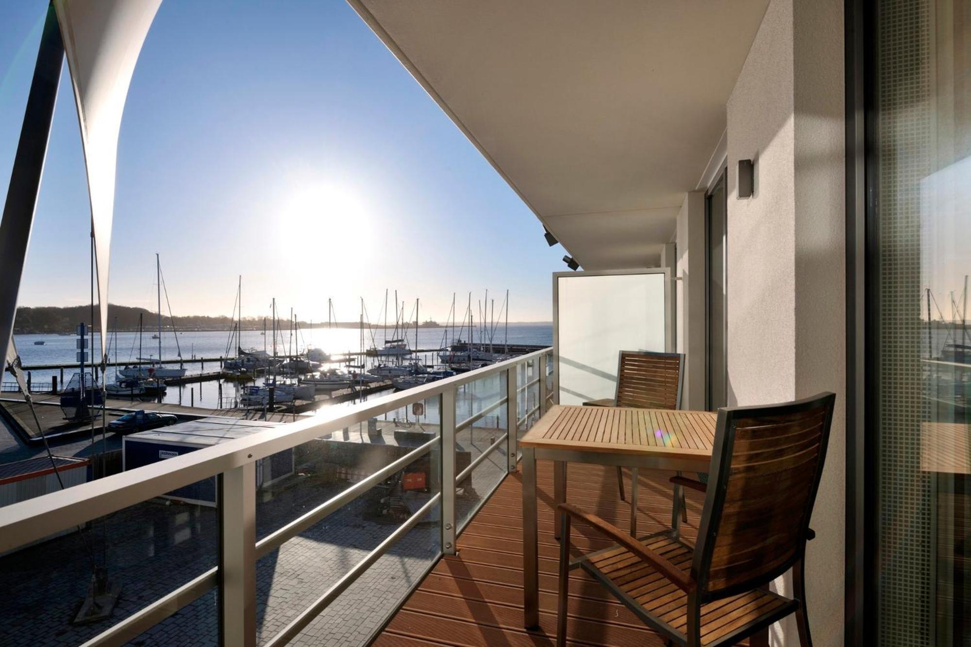 Apartment 12 - "Silbermoewe I" - Blickrichtung Yacht- Und Binnenhafenoffenes Meer Eckernfoerde Exterior photo